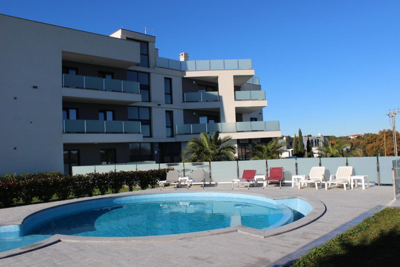 Apartmani Uwe Banjole Exterior foto